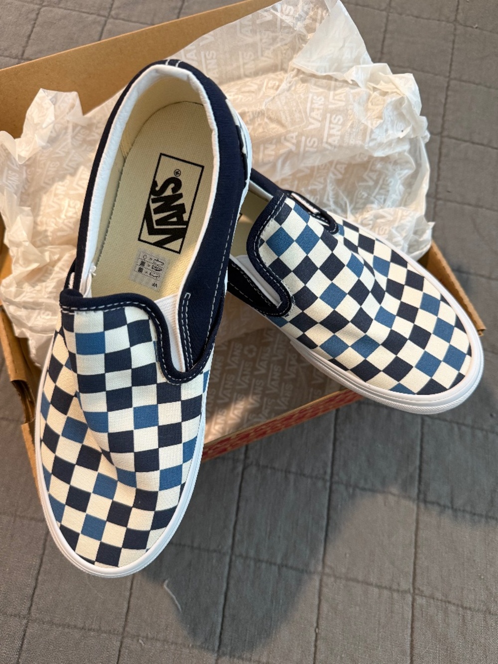 *NEW* Vans Classic Slip-On
